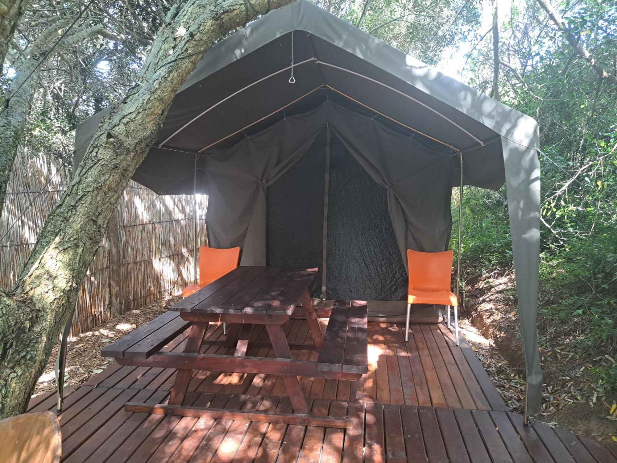 ホテル Woodcutter'S Bush Camp At The Old Trading Post ワイルダーネス エクステリア 写真