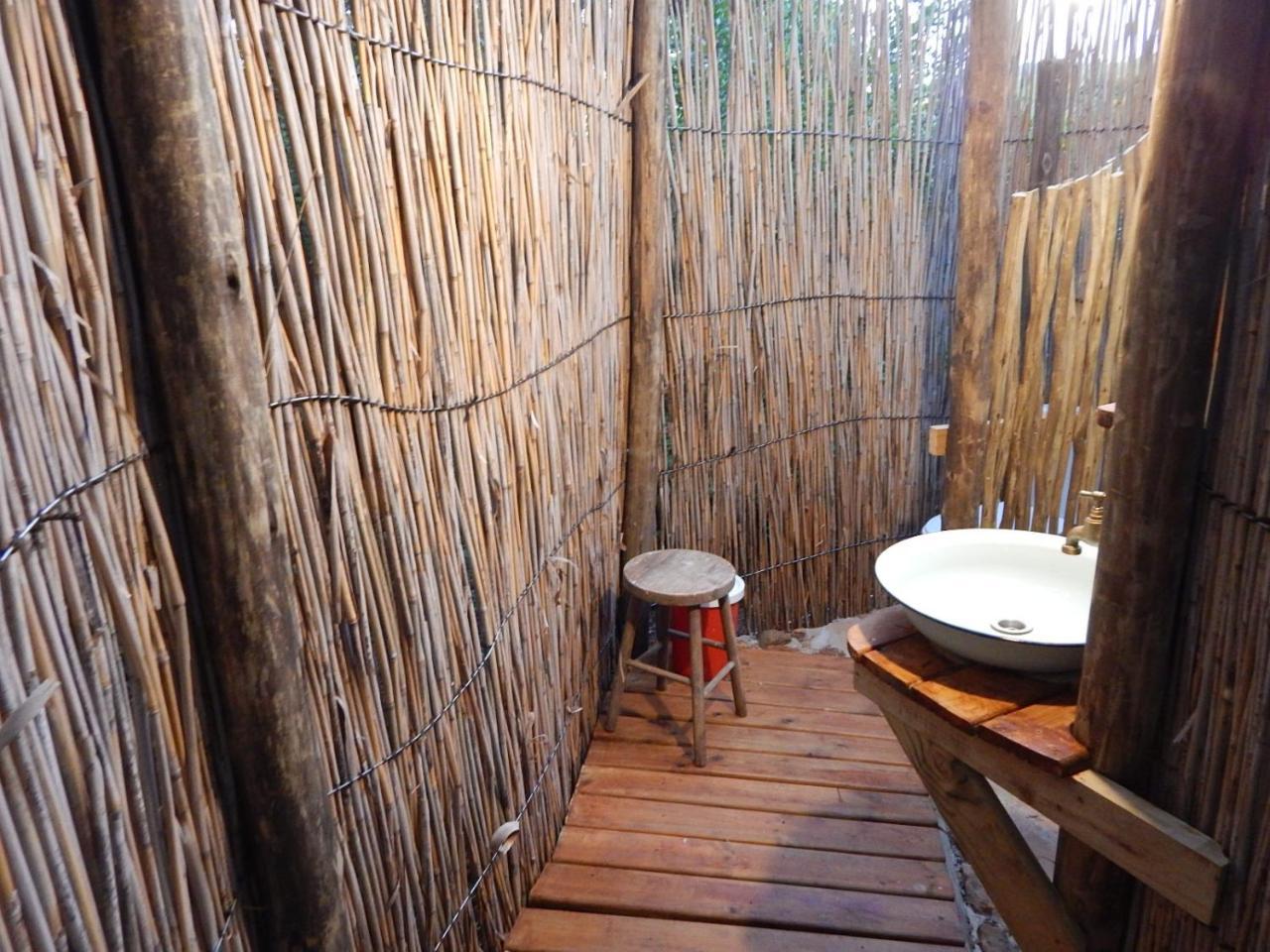 ホテル Woodcutter'S Bush Camp At The Old Trading Post ワイルダーネス エクステリア 写真